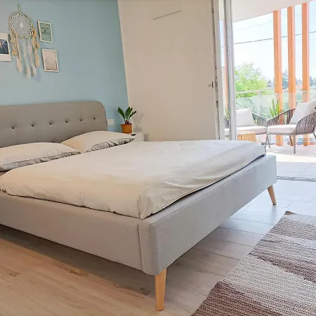 Dream With Pool In Apartment Bardolino