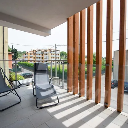 Dream Living Apartment *